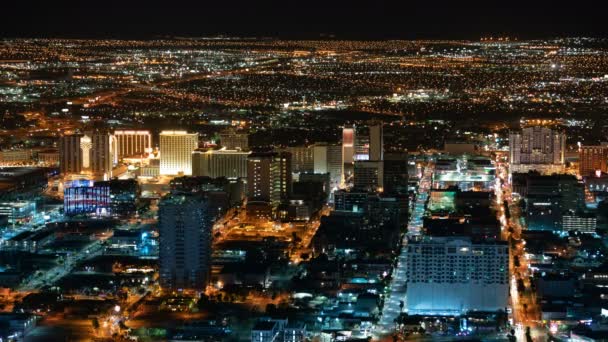 Las Vegas Centrum Skyline Aerial Time Lapse Of Cityscape in Nevada Stany Zjednoczone Ameryki - Materiał filmowy, wideo