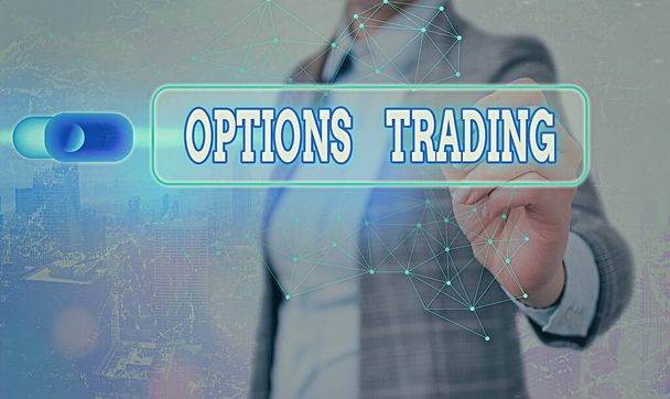 Kirjoittaminen huomautus osoittaa Options Trading. Business valokuva esittelee eri vaihtoehtoja tehdä tavaroita tai palveluja levitä maailmanlaajuisesti
. - Valokuva, kuva
