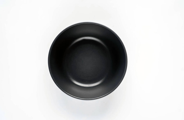 black bowl plate isolated on white background - Φωτογραφία, εικόνα