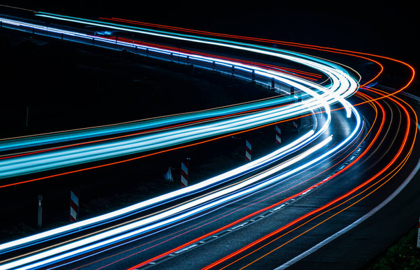 lumières des voitures avec nuit - Photo, image
