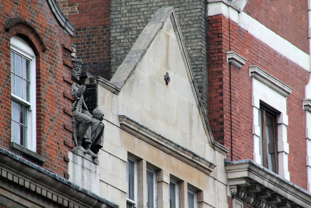 Building in the downtown of London - Fotó, kép