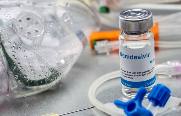 Лекарства, приготовленные для людей, пострадавших от Covid-19, Remdesivir является селективным противовирусным профилактическим средством против вируса, который уже в экспериментальном использовании, концептуальный образ - Фото, изображение