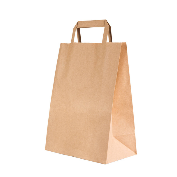 Recyklovaný papír nákupní taška na bílém pozadí. - Fotografie, Obrázek
