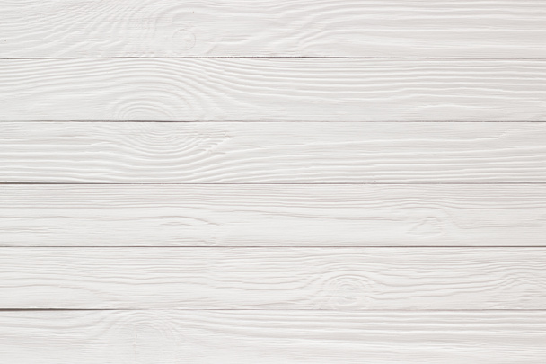 hout textuur geschilderd met whitewash, lege houten ondergrond als achtergrond - Foto, afbeelding