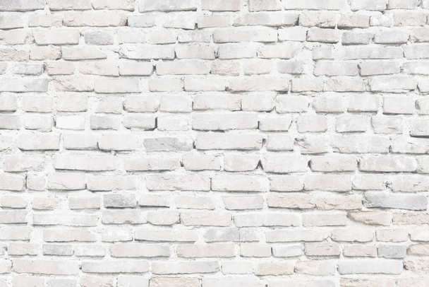 Muro de ladrillo viejo encalado en textura blanca de cerca
 - Foto, imagen