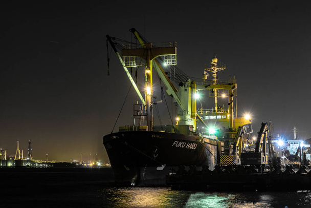 Obraz łodzi roboczych strefy przemysłowej - Zdjęcie, obraz