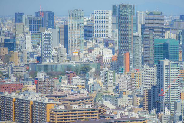 恵比寿ガーデンプレイス展望台から見た東京スカイライン - 写真・画像