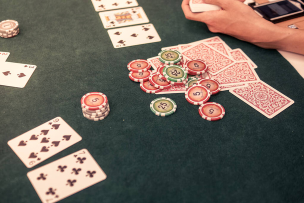 Bild von Texas Holdem (Poker)) - Foto, Bild