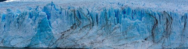 Jäätikkö Perito Morenon kansallispuisto Los Glaciares. Argentiinan Patagonia syksyllä
. - Valokuva, kuva
