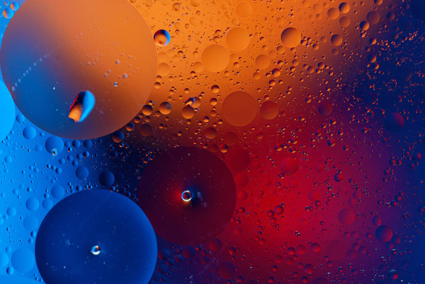 barevné bubliny, voda kapky pozadí, světlé textury, kopírovací prostor - Fotografie, Obrázek