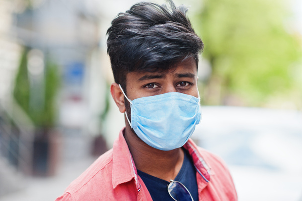 Coronavirus covid-19 concept. South asian indian man wearing mask for protect from corona virus. - Zdjęcie, obraz