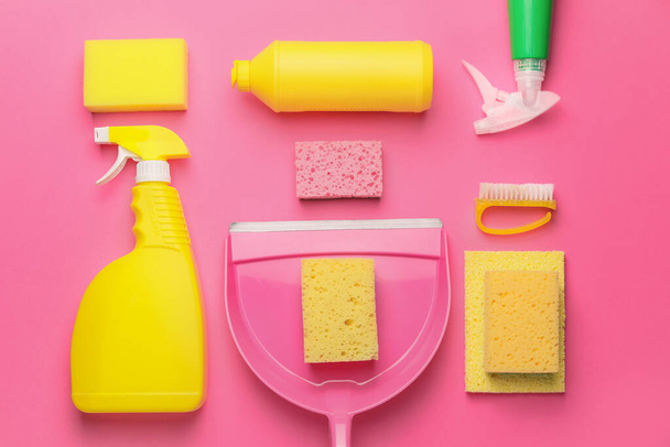 Set of cleaning supplies on color background - Foto, immagini
