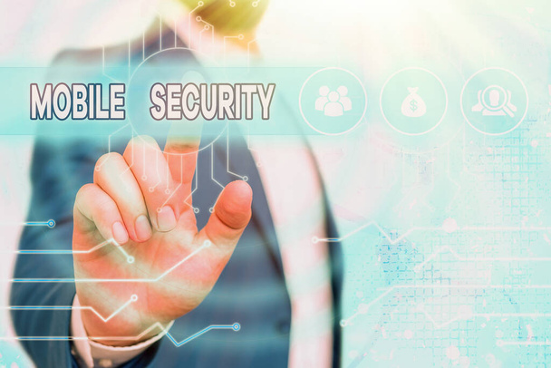 A mobil biztonsági szolgálat jele. Fogalmi fotó A mobiltelefon védelme a fenyegetésekkel és sebezhetőségekkel szemben. - Fotó, kép