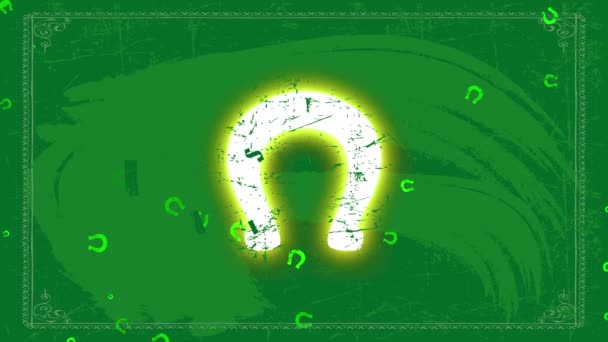 Γραμμική κλιμάκωση animation του St Patricks Ημέρα Motif με ένα πέταλο και ένα τριφύλλι που αντιπροσωπεύει Whiskey Luck σε ένα πράσινο Blackboard - Πλάνα, βίντεο