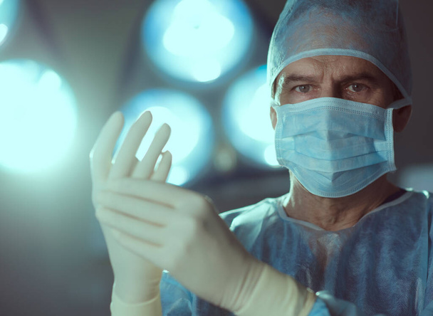 Experienced medical professional ready for work in surgery - Foto, Imagen