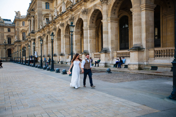 Couple in love in Paris, wedding photography - Foto, immagini