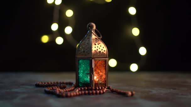 filmový záběr arabské lucerny a tasbihu (růženec korálky), záběry pro ramadán a Eid - Záběry, video