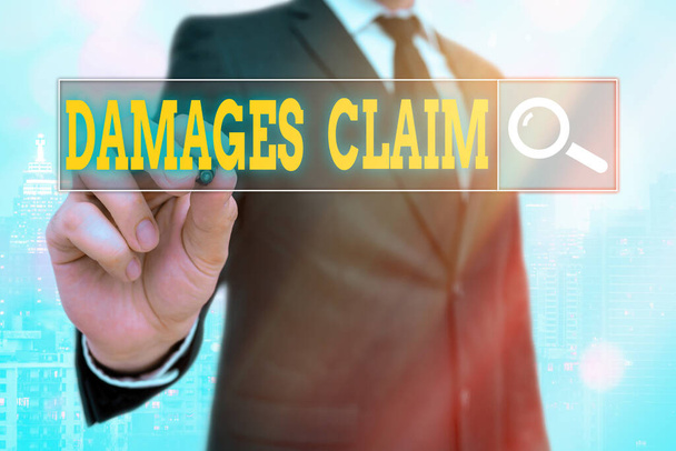 Schadevergoedingsclaim. Bedrijfsconcept voor Demand Compensation Litigate Insurance File Suit. - Foto, afbeelding