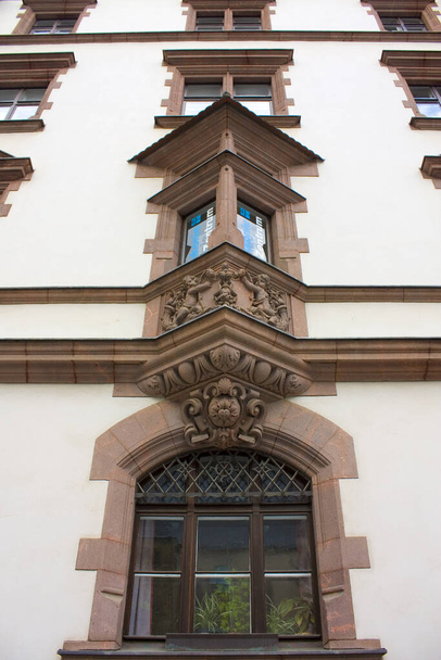 Rich decoration of a building in Old Town in Leipzig, Germany - Фото, изображение