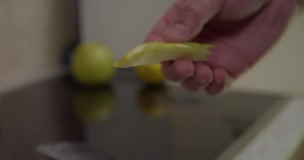 Sliced apple cocktail decoration smooth slide - Кадры, видео