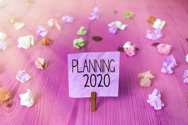 Tekst pisma Planowanie 2020. Pojęcie znaczenie Rozpocznij od końca w pozycji umysłu Długoterminowe cele. - Zdjęcie, obraz
