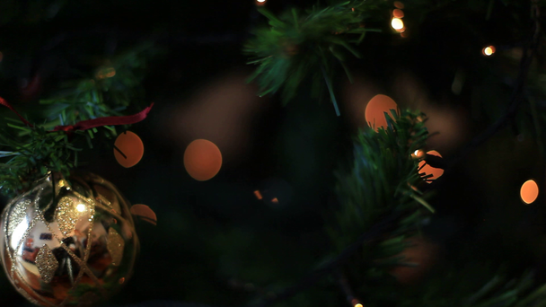 Efectos intermitentes y discontiuos de las luces, tiempo de Navidad
 - Imágenes, Vídeo