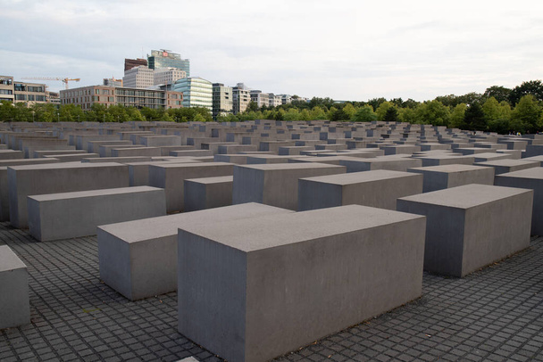 The Memorial to the Murdered Jews of Europe is a memorial in Berlin to the Jewish victims of the Holocaust - Foto, imagen