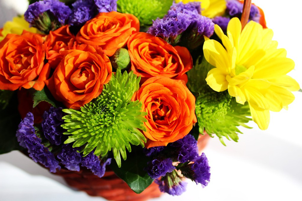 Flower arrangement (ikebana) in a basket - Photo, Image