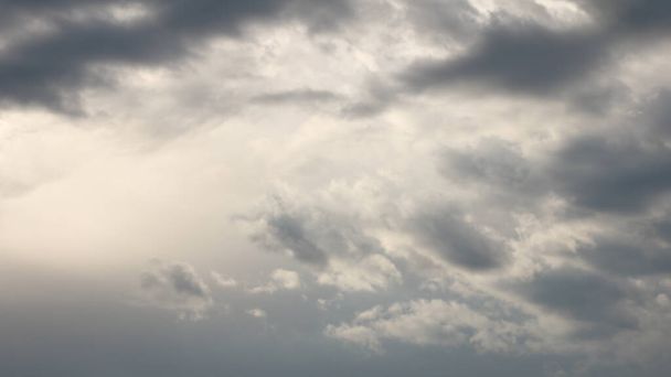 white clouds in high sky - Valokuva, kuva