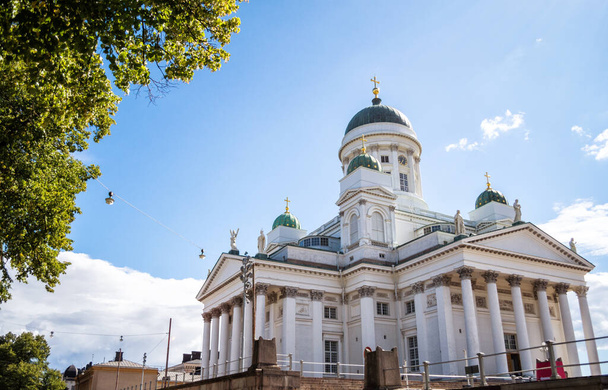Widok na katedrę w Helsinkach - Finlandia - Zdjęcie, obraz