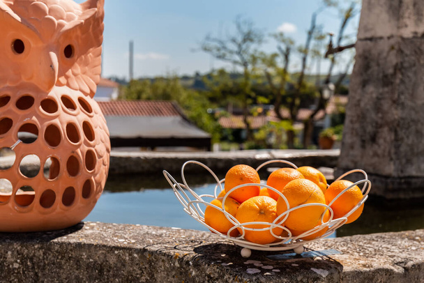 cesta de naranja de algarve en portugal al aire libre de cerca
 - Foto, imagen