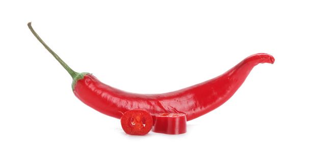 καυτερή πιπεριά τσίλι σε λευκό φόντο - Φωτογραφία, εικόνα