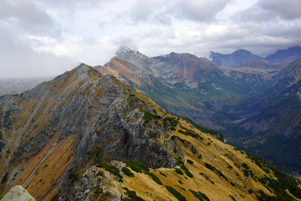 Paisaje de la montaña Tatras en Polonia
 - Foto, imagen