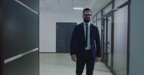 Businessman using holographic technology - Footage, Video