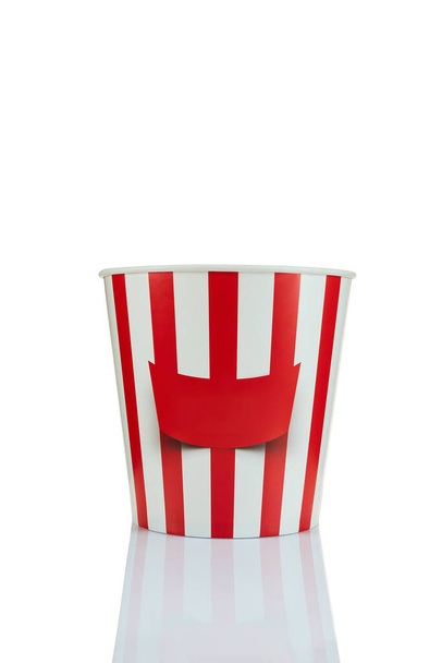 empty classic red and white paper striped bucket - Foto, imagen