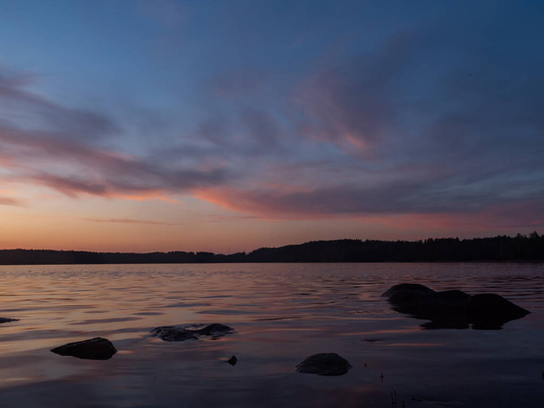 Geweldige zonsondergang, bij Hancza Lake. Suwalski landschapspark, Podlaskie, Polen - Foto, afbeelding