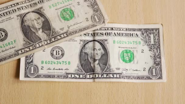 Dollar bankbiljetten verschijnen van één tot honderd - Video