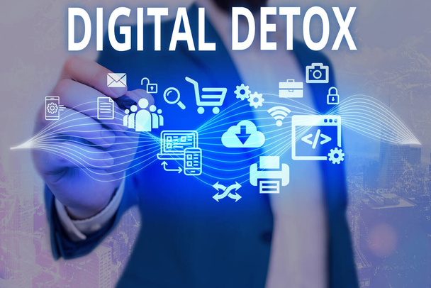 Tekstiä kirjoitetaan Digital Detox. Liiketoiminta käsite Free of Electronic Devices Irrota kytkeä takaisin Irrota
. - Valokuva, kuva