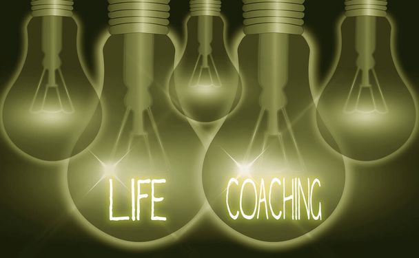 Conceptueel handschrift met Life Coaching. Business fototekst Levens verbeteren door uitdagingen Moedigt ons aan in onze carrières. - Foto, afbeelding
