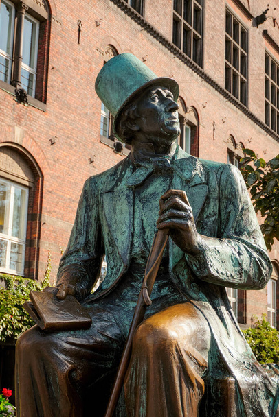 Denmark. Copenhagen. Monument to Hans Christian Andersen near the town hall building. September 19, 2018 - Foto, afbeelding