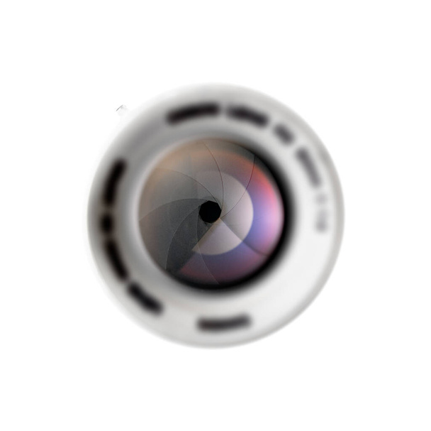Vista frontal de la lente sobre fondo blanco
 - Foto, Imagen