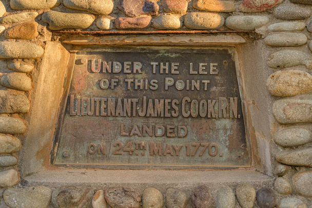 Cook kapitány ausztráliai leszállóhelyének helye. A pont közel van a város Tizenhét Hetven névadója után az év a leszállás. - Fotó, kép