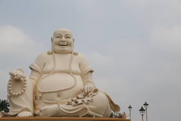 kaunis antiikin Buddha patsas Vinh Trang, Vietnam
 - Valokuva, kuva