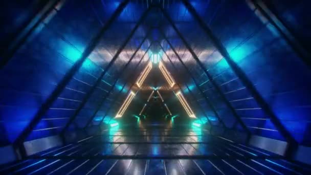 Abstrakcyjny niekończący się lot futurystycznym geometrycznym metalowym korytarzem wykonanym z trójkątów. Nowoczesny niebieski żółty neon oświetlenie. Płynna pętla 3d renderowania - Materiał filmowy, wideo