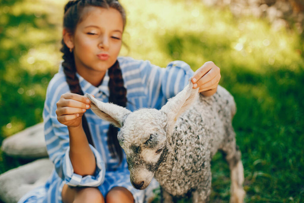 beautiful girl with goat - Foto, Imagem