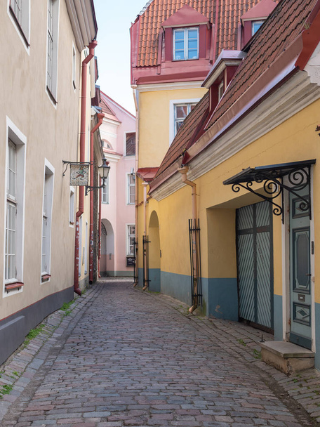 Die schöne Aussicht in der Altstadt von Tallinn Estland - Foto, Bild