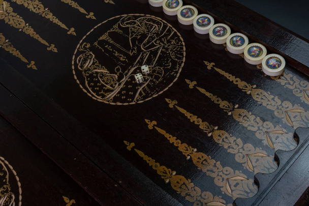 Backgammon game on a wooden board - Foto, imagen