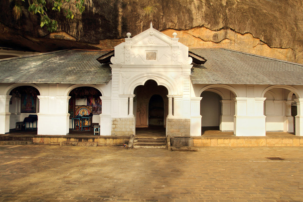 Temple Dambulla
 - Photo, image
