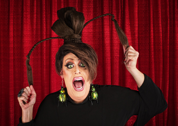 Screaming Drag Queen Pulling Hair - Valokuva, kuva