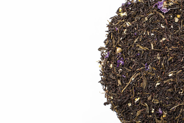 geïsoleerde zwarte thee met bergamot - Foto, afbeelding